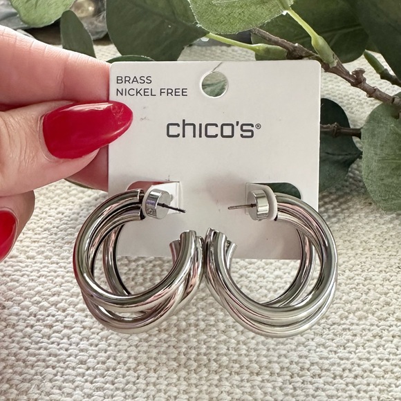 CHICO’S NWT Silver Tone Triple Hoops • Post Back Hoop Earrings - Picture 2 of 11
